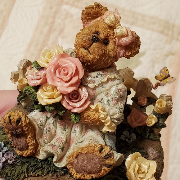 The Boyd Collection Rose Garden Bear Candle Topper